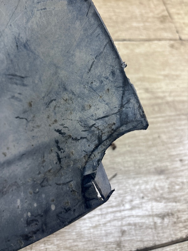 Подкрылок Opel Corsa C 2004 Перед. Прав.