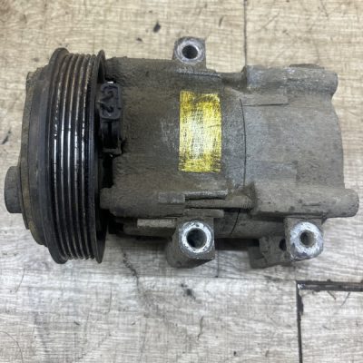 Компрессор кондиционера Ford Focus 1 2004 FXDA хетчбэк 5дв.