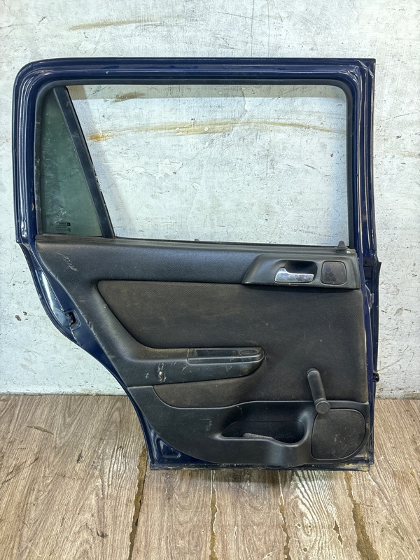 Дверь Opel Astra G 2001 универсал Z16XE 1.6 Задн. Лев.