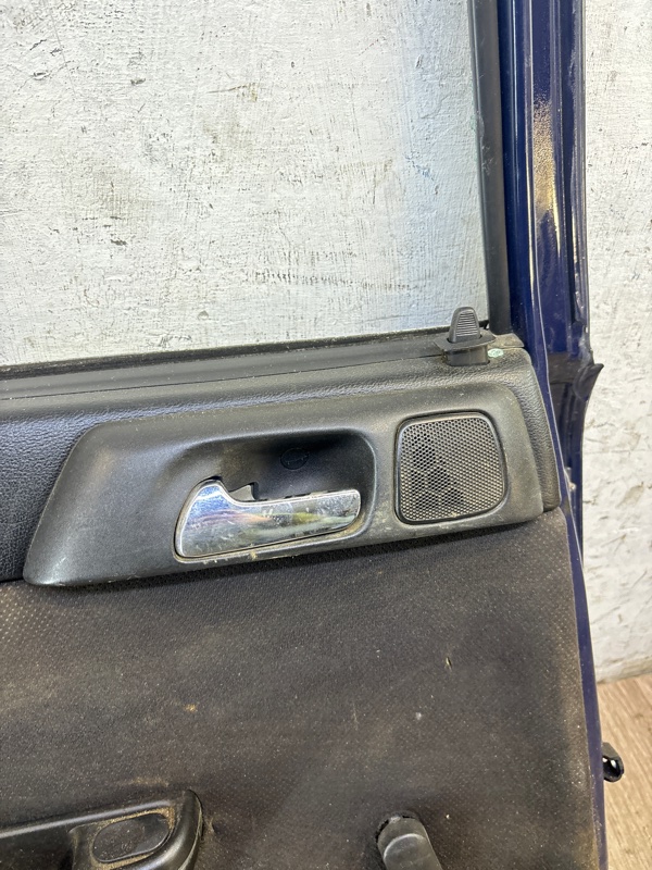 Дверь Opel Astra G 2001 универсал Z16XE 1.6 Задн. Лев.