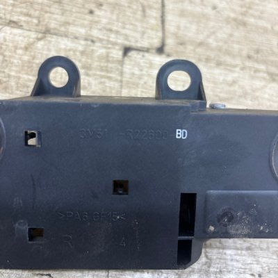 Ручка двери внутренняя Ford Focus 2 2007 седан 4дв. HWDA Задн. Прав. - изображение 3