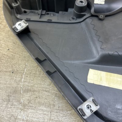 Обшивка двери Ford Focus 2 2007 седан 4дв. HWDA Задн. Прав. - изображение 2
