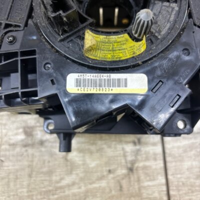 Блок подрулевой Ford Focus 2 2007 седан 4дв. HWDA - изображение 2