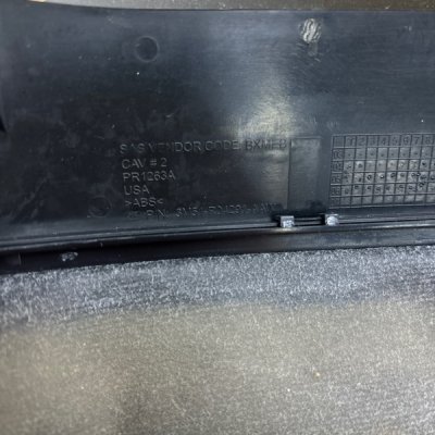 Кожух рулевой колонки Ford Focus 2 2007 седан 4дв. HWDA - изображение 3