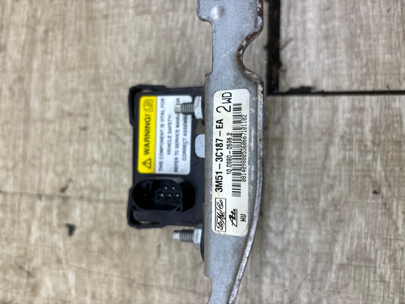 Датчик курсовой устойчивости Ford Focus 2 2007 HWDA седан 4дв. - изображение 3