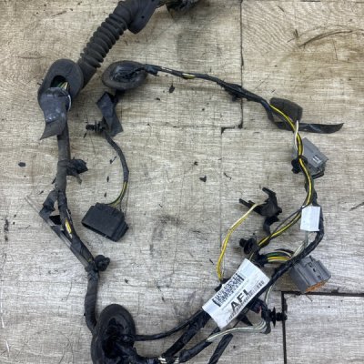 Проводка двери Ford Focus 2 2007 HWDA седан 4дв., Перед., Лев.