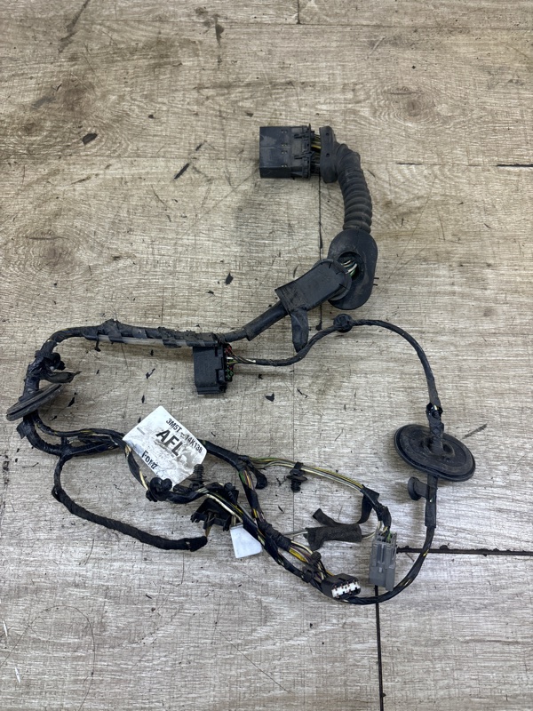 Проводка двери Ford Focus 2 2007 HWDA седан 4дв., Перед., Прав.