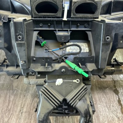 Торпедо Ford Focus 2 2007 седан 4дв. HWDA - изображение 11