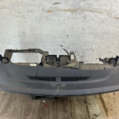 Торпедо Ford Focus 2 2007 седан 4дв. HWDA - изображение 6