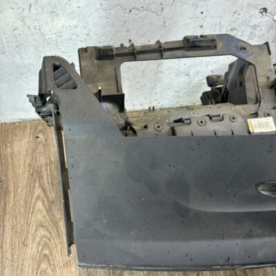 Торпедо Ford Focus 2 2007 седан 4дв. HWDA - изображение 4