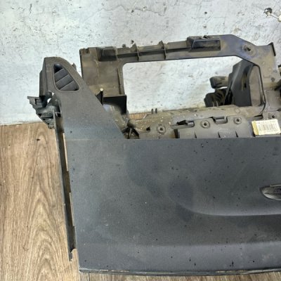 Торпедо Ford Focus 2 2007 седан 4дв. HWDA - изображение 8