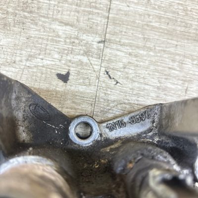Фланец системы охлаждения Ford Focus 2 2007 HWDA седан 4дв. - изображение 3