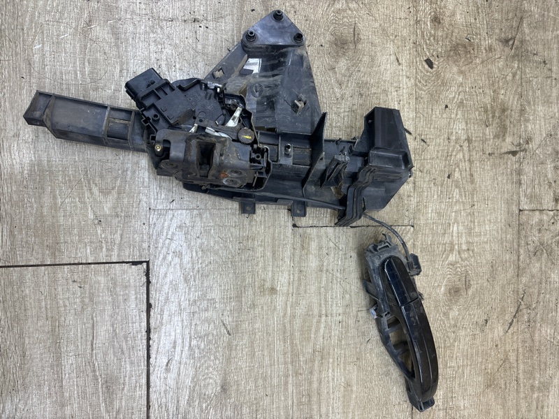 Ручка двери внешняя Ford C-MAX 2005 AODA минивен, Перед., Прав.