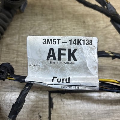 Проводка двери Ford C-MAX 2005 минивен AODA Перед. Прав. - изображение 3