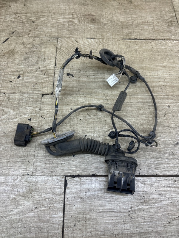 Проводка двери Ford C-MAX 2005 AODA минивен, Задн., Прав.