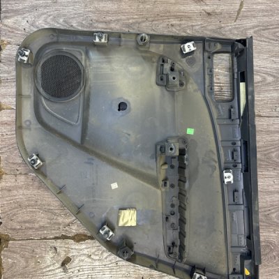 Обшивка двери Ford C-MAX 2005 минивен AODA Задн. Лев. - изображение 4