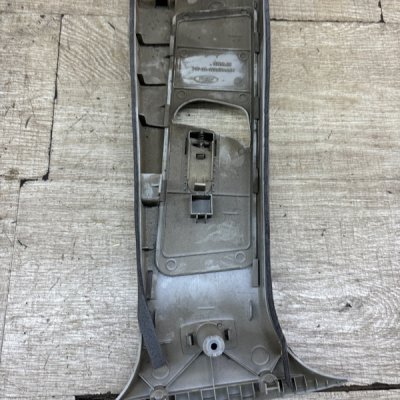 Обшивка стойки Ford C-MAX 2005 минивен AODA - изображение 6