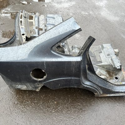Четверть кузова Ford Focus 2 2007 HWDA седан 4дв., Задн., Прав.