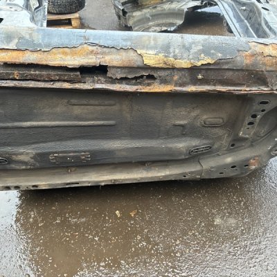 Четверть кузова Ford Focus 2 2007 седан 4дв. HWDA Перед. Прав. - изображение 7