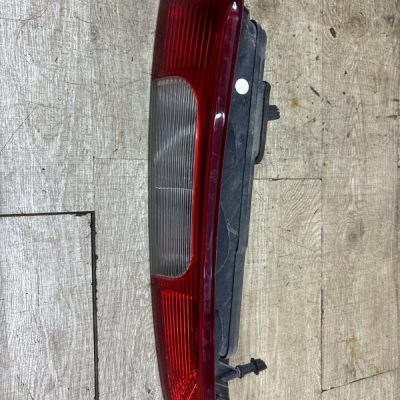 Фонарь Ford C-MAX 2005 AODA минивен, Задн., Лев. - изображение 2