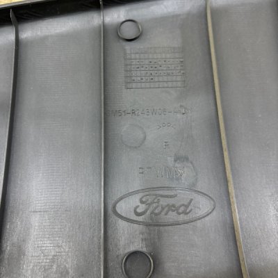 Обшивка стойки Ford C-MAX 2005 минивен AODA Прав. - изображение 8