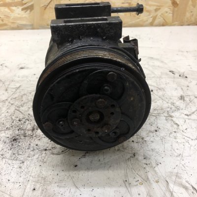 Компрессор кондиционера Volvo V70 2004 B5204T5 - изображение 5