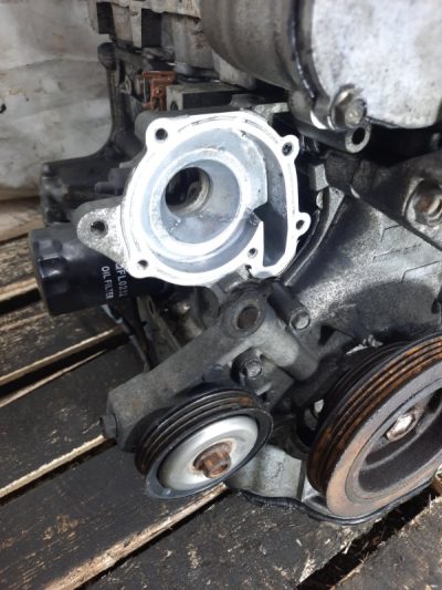 Двигатель Nissan Micra 2006 CR14DE хетчбэк 3дв.