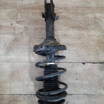 Стойка подвески Subaru Forester 2004 EJ202 джип внедорожник 5дв., Перед., Прав.