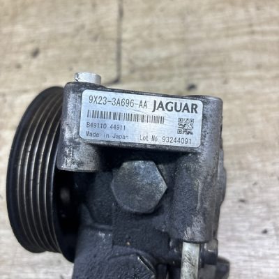Насос гидроусилителя руля Jaguar XF 2009 306DT седан 4дв. праворульный - изображение 6