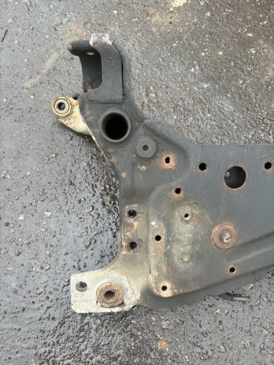 Подрамник передний Ford C-MAX 2005 AODA минивен