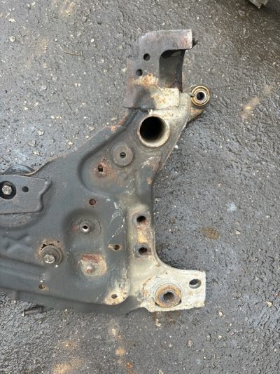 Подрамник передний Ford C-MAX 2005 AODA минивен