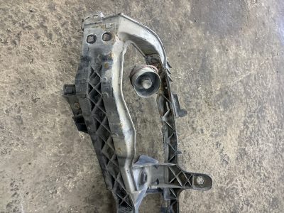 Передняя панель Ford C-MAX 2005 AODA минивен