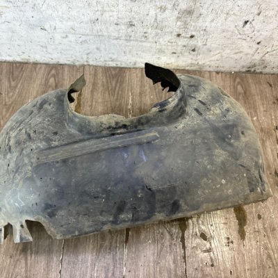 Подкрылок Ford C-MAX 2005 минивен AODA Перед. Лев. - изображение 7