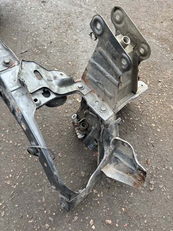 Передняя панель Opel Astra H 2007 5дв хечбек