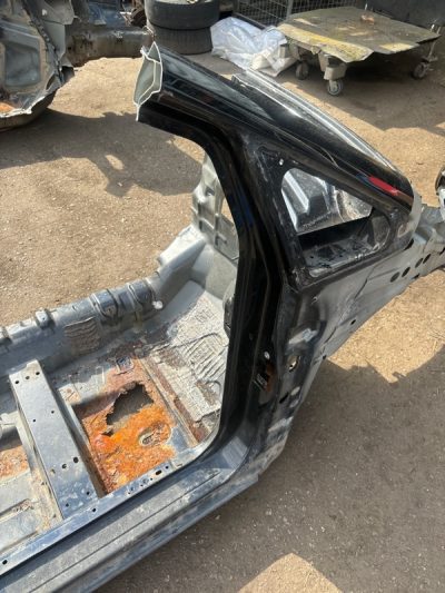 Четверть кузова Ford C-MAX 2005 AODA минивен, Перед., Прав.