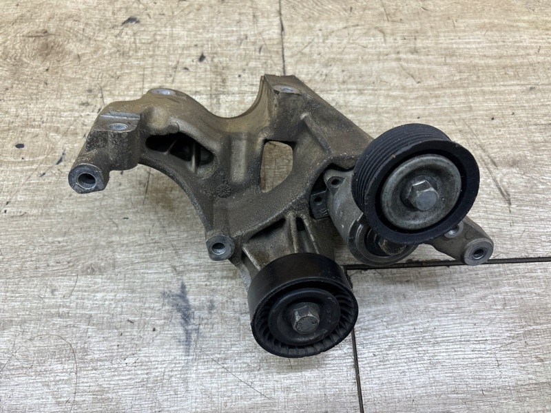 Кронштейн генератора Chery Tiggo (T11) SQR481F