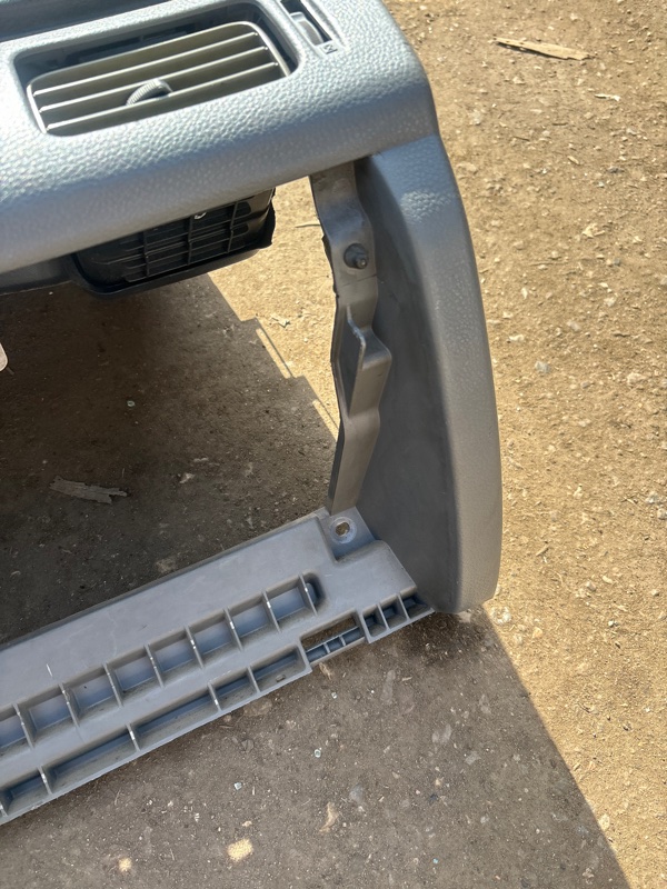 Торпедо Mitsubishi Lancer 2005 седан 4дв. 4G13