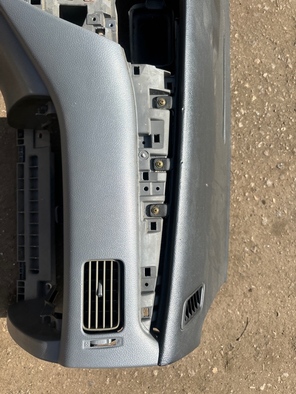 Торпедо Mitsubishi Lancer 2005 седан 4дв. 4G13