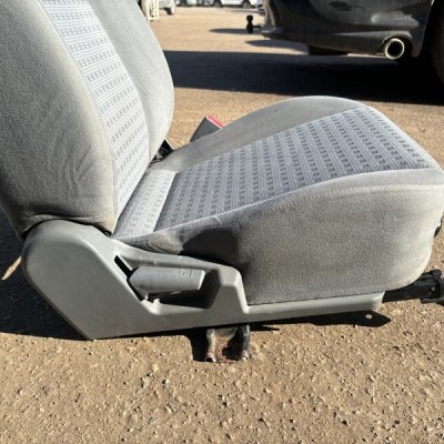Сиденье пассажирское Mitsubishi Lancer 2005 седан 4дв. 4G13 Перед. Прав. - изображение 8