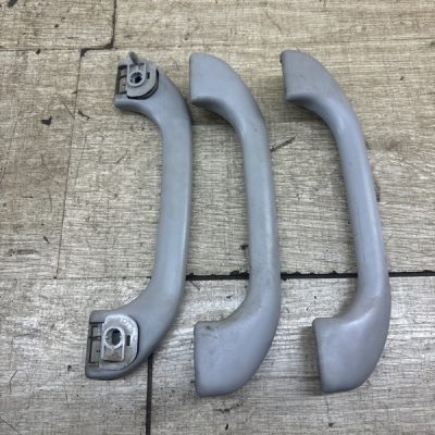 Ручка потолка Mitsubishi Lancer 2005 4G13 седан 4дв.
