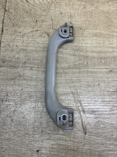 Ручка потолка Mitsubishi Lancer 2005 4G13 седан 4дв.