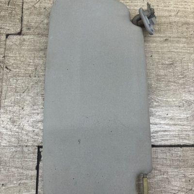 Козырек солнцезащитный Mitsubishi Lancer 2005 4G13 седан 4дв. - изображение 4