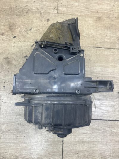 Корпус печки Mitsubishi Lancer 2005 4G13 седан 4дв.