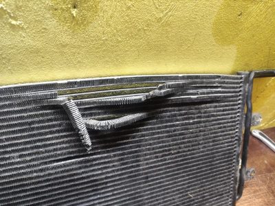 Радиатор кондиционера Volkswagen Golf 2002 AUM хетчбэк 3дв.