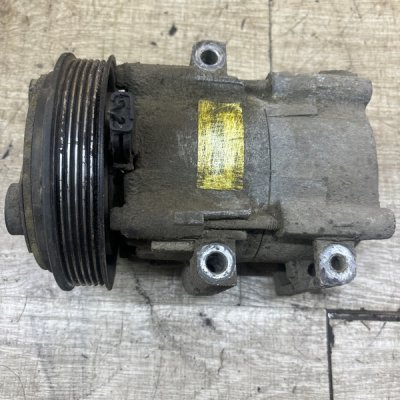 Компрессор кондиционера Ford Focus 1 2004 FXDA хетчбэк 5дв.