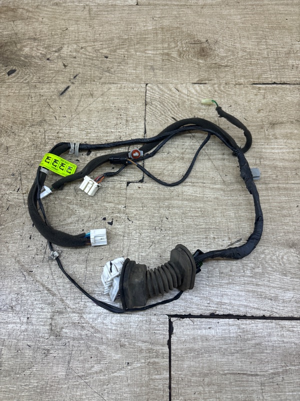 Проводка двери Chevrolet LACETTI. KLAN 2010 F14D3 хетчбэк 5дв., Перед., Прав.
