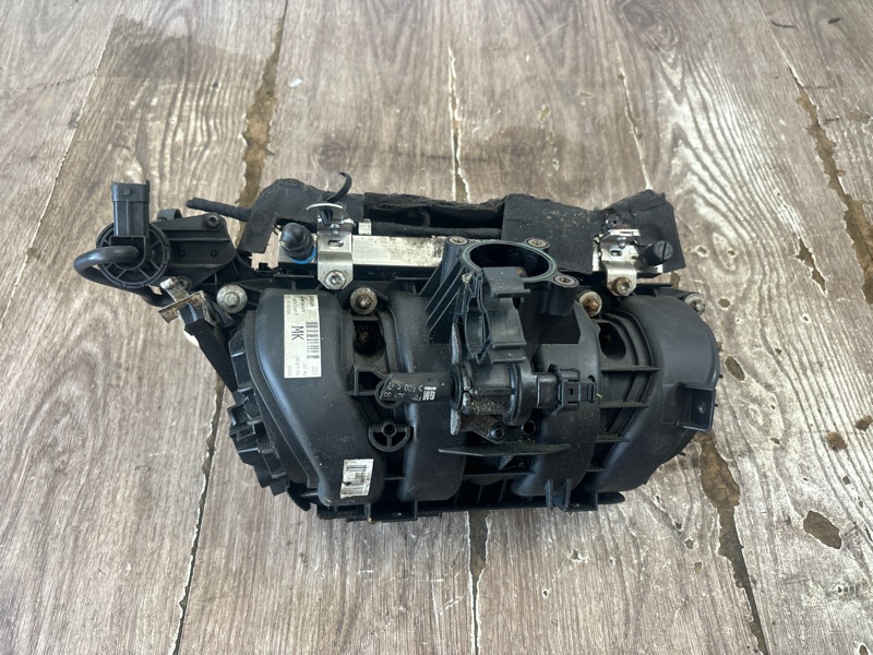 Коллектор впускной Opel Astra H 2008 Z14XEP