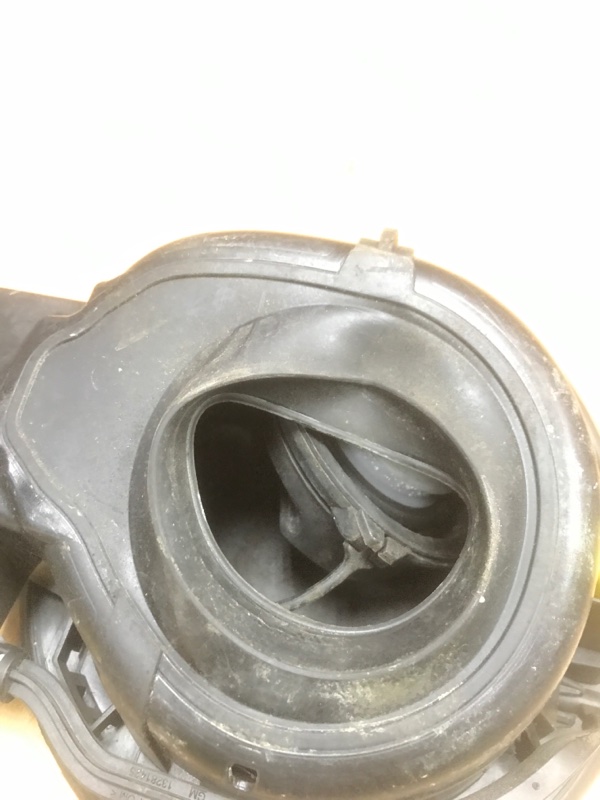 Лючок бензобака Opel Astra J хетчбэк 5-ти дв.