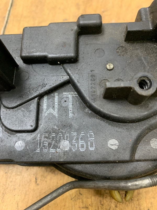 Замок двери Opel Astra H 2004-2015 Перед. Прав.
