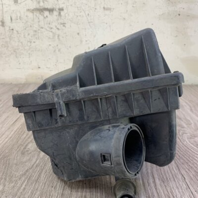 Корпус воздушного фильтра Opel Astra H 2004-2015 - изображение 6
